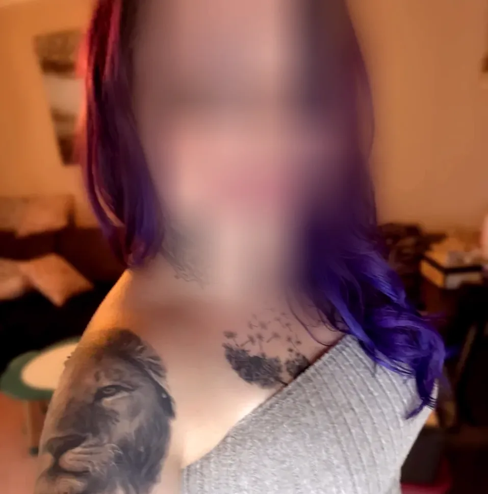 Chiara, 30