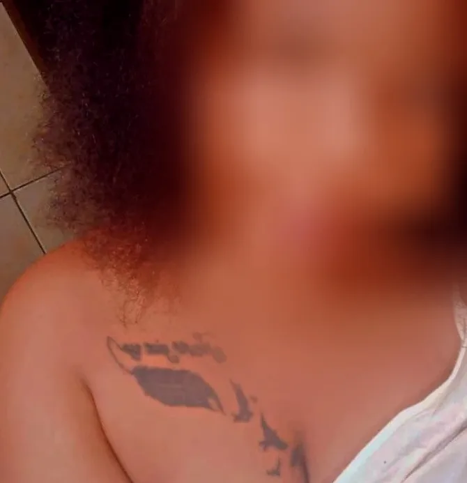 Nadine, 29