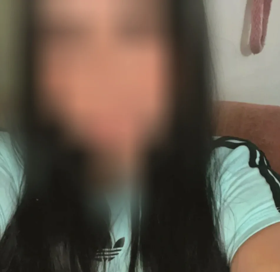 Nora, 25