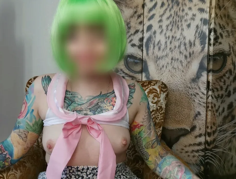 Simone, 31