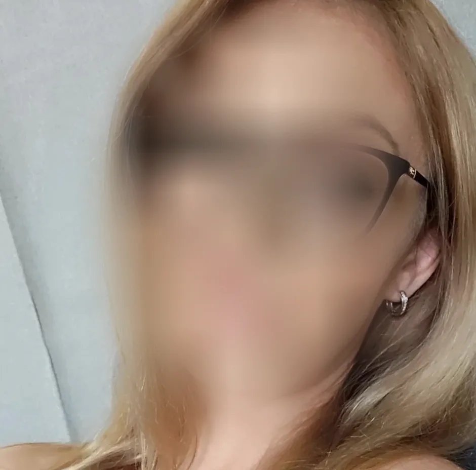 Svenja, 37